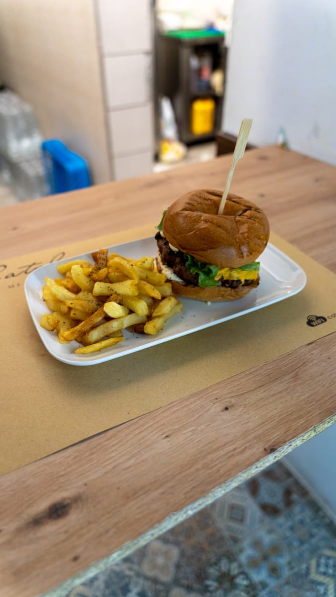 Burger Cataleya